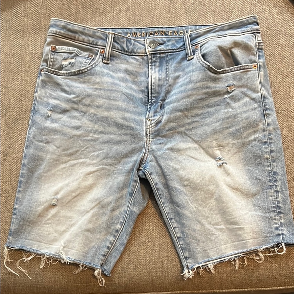 American Eagle Outfitters Light Blue Denim Shorts for Men LIKE NEW size 36